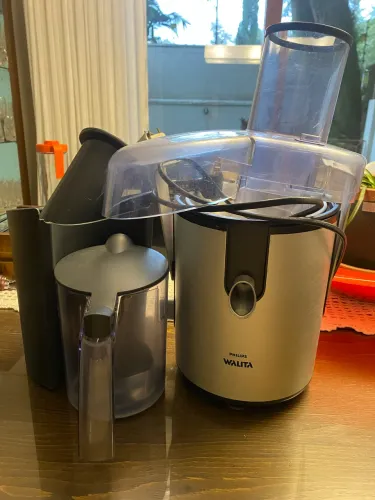 Centrifuga juicer