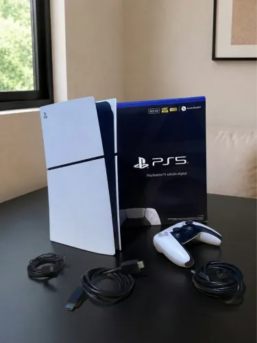 PS5 Slim Digital + 5 Meses de Garantia + Jogos