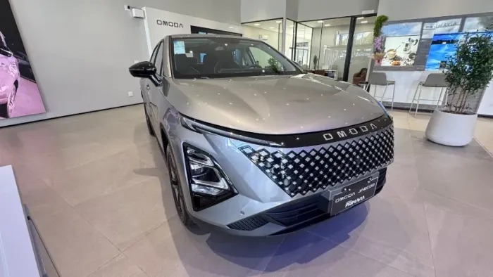 Omoda 5 Luxury 1.5 TB FWD 2026