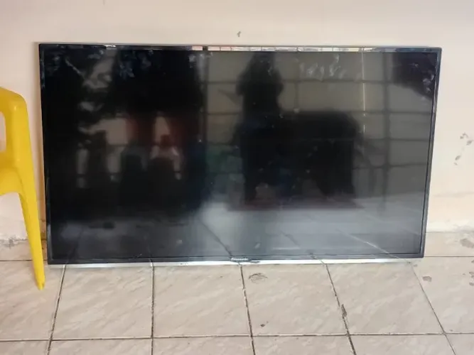 ? TV 32 POLEGADAS - PARA CONSERTO OU RETIRADA DE PEÇAS!