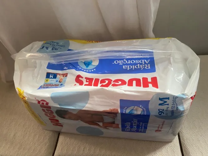 Fralda Huggies M