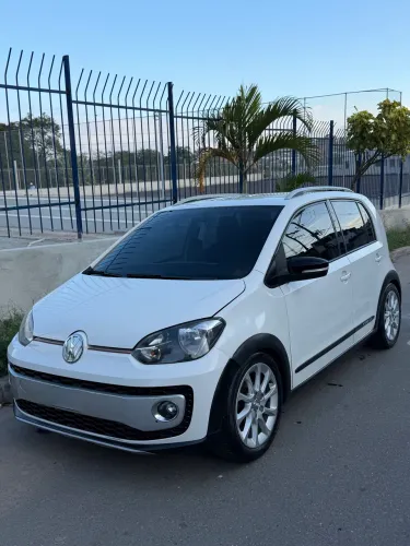 Volkswagen Up! Cross 1.0 TSI Total Flex 12V 5P 2017
