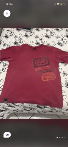 Camiseta vermelha Ecko tamanho gg