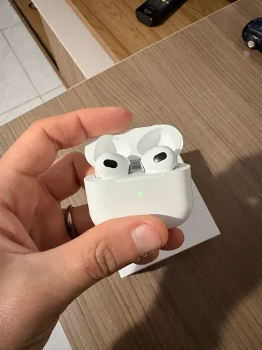 AirPod 3