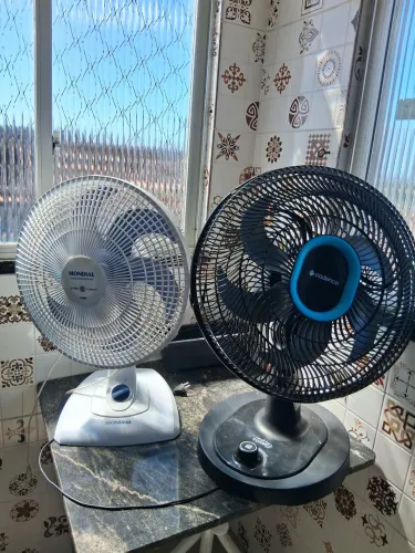 2 ventiladores turbo mundial e candente R$230