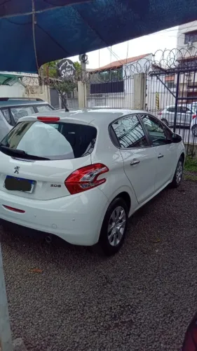 Peugeot 208 Active/active Pack 1.5 Flex 8V 5P 2014