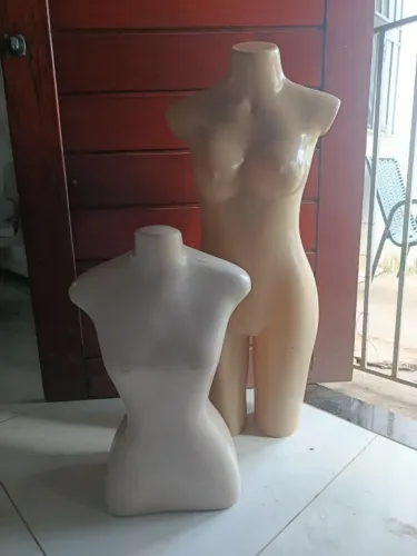 Manequins