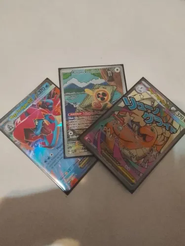 3 cartas de pokémon ultra raras NM (ESTADO PERFEITO) - preço negociável 