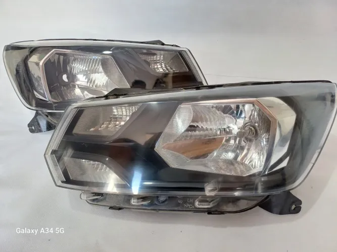 Par de Farol Gol G8 Original