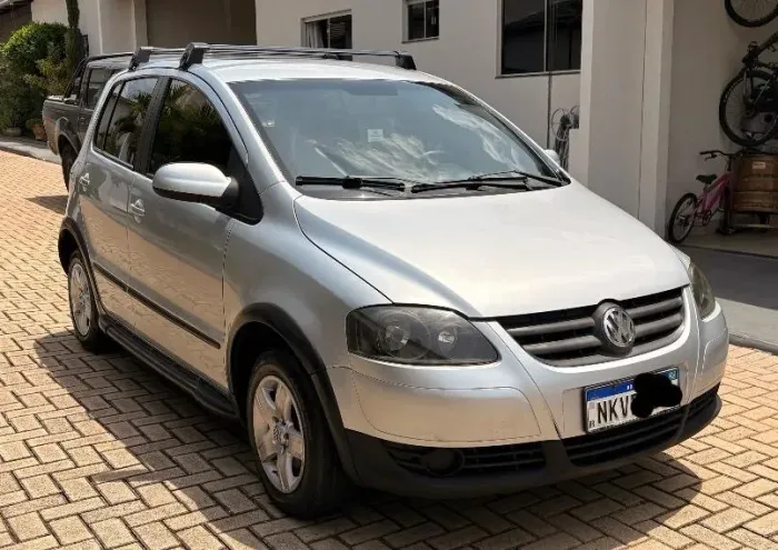 Volkswagen Fox Sunrise 1.0 MI Total Flex 8V 5P 2010
