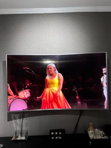 SMART TV SAMSUNG 65 CURVA