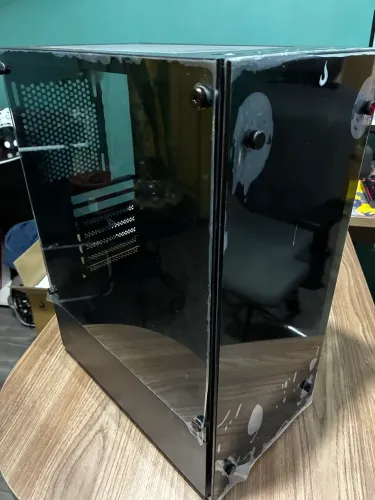 Gabinete Gamer Rise Mode Mid Tower ATX