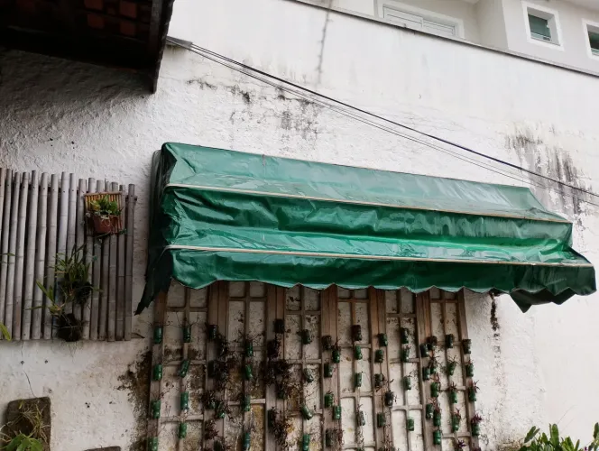 Toldo medindo 3.50 