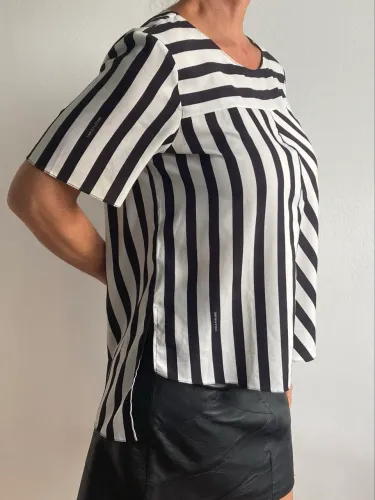 Blusa listrada Lança Perfume M / 38 usada, ótimo estado