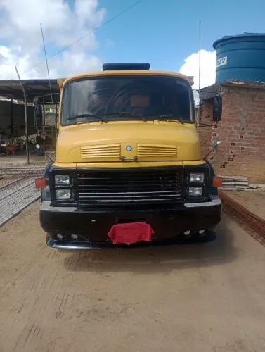 Vendo caminhão 1113 extra