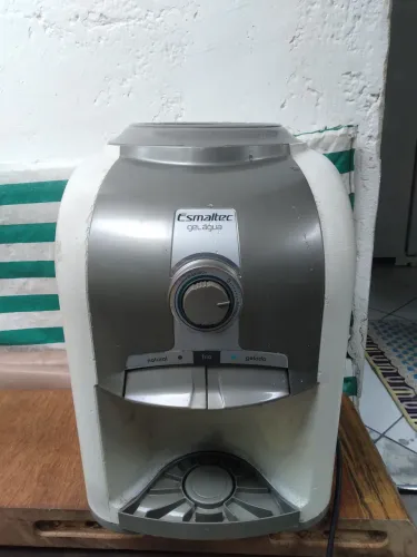 Geladeira de galão dgua