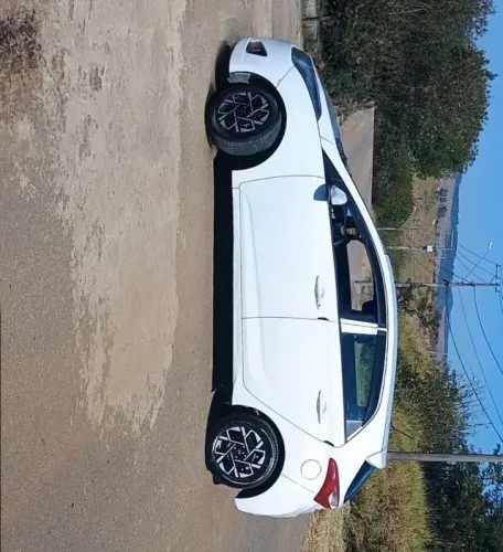 Hyundai HB20 Comf./c.plus/c.style 1.0 Flex 12V 2013