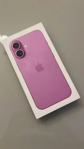 iPhone 16 lacrado <br>128gb <br>4.400,00 <br>Aceita cartão, mas tem o acréscimo da maquineta