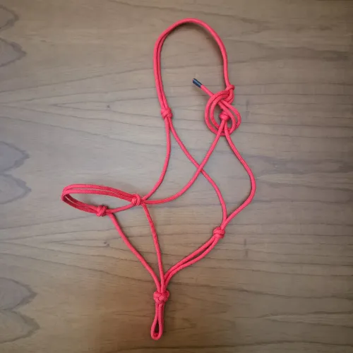Cabresto 7 nós para cavalo, cor vermelho