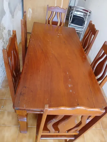 Mesa gravata