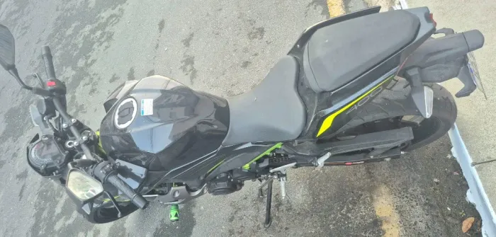Moto Z400 Kawasaki