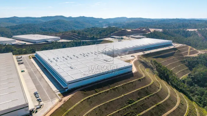 Galpões Logísticos e Industriais para alugar em Cajamar