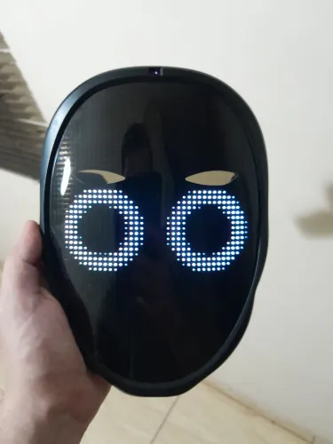 Máscara LED halloween com animações - Ótimo estado