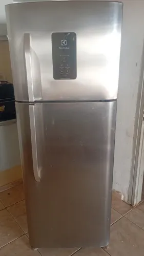 Vendo geladeira inox
