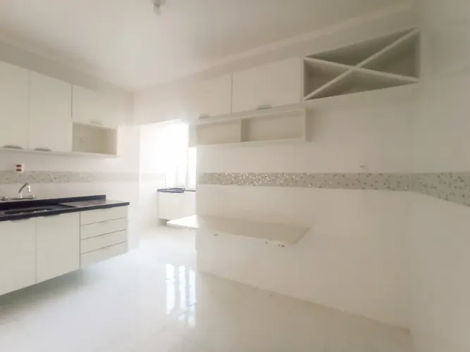 Aluguel Apartamento 2 Dormitórios com Dependência por R$ 2.300,00 - Menino Deus - Porto Al