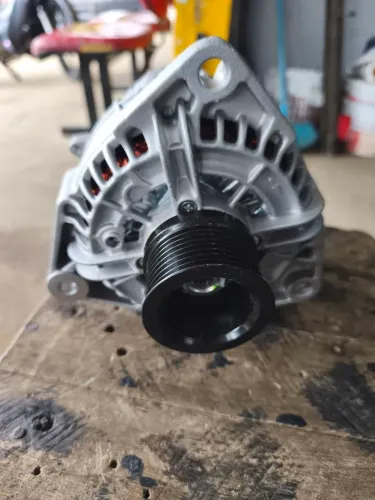 alternador Bosh 24v