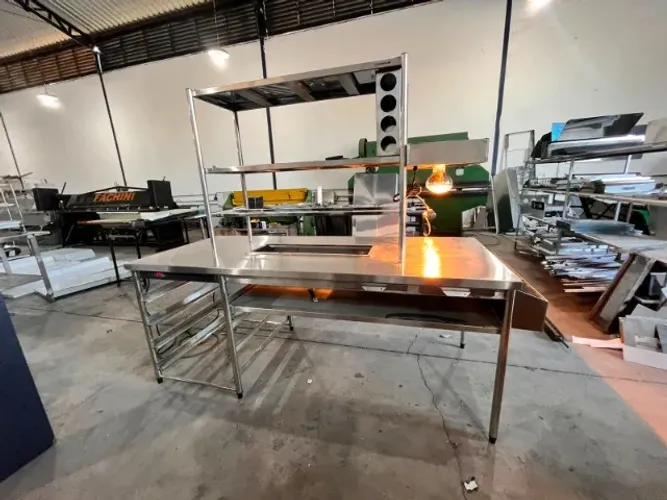 MESA DE MONTAGEM