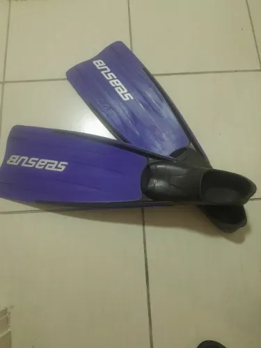 nadadeira seasub velox 