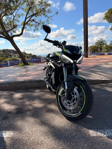 Street Triple 765rs 2021/2022