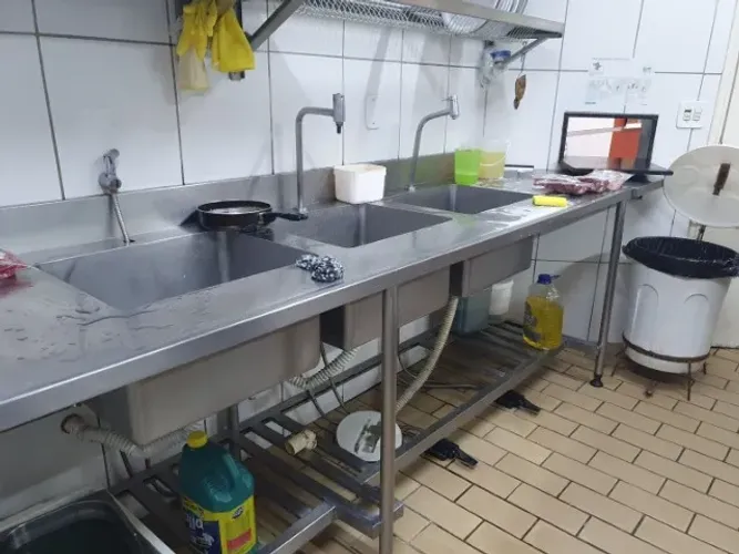 Pia Industrial 3 Cubas Profissional 290cm Aço 304