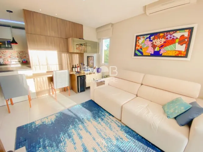 Apartamento, mobiliado, 2 dormitórios (1 suíte) à venda no Campeche, Florianópolis/SC