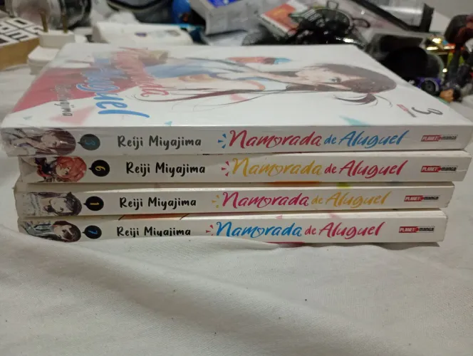 Kanojo okarishimasu, R$8 cada