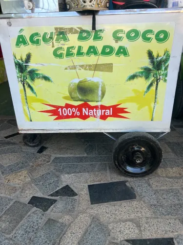 Carrinho de água de coco