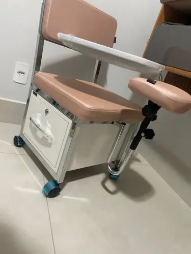 Bailarina, mesa para manicure