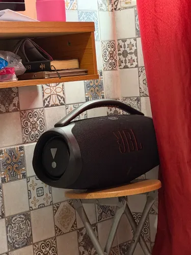 Vendo bombox 3 jbl original