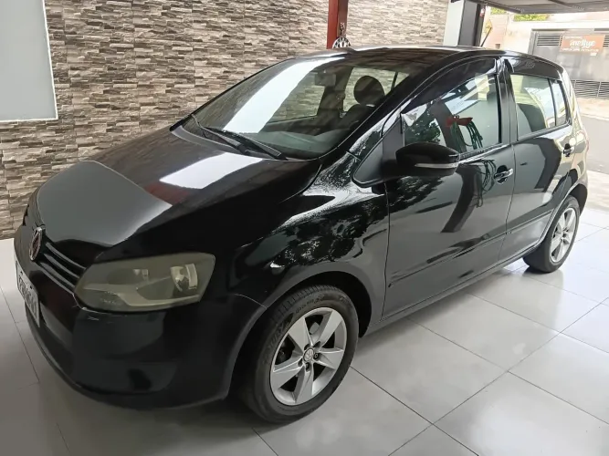 Volkswagen Fox 1.6 MI Total Flex 8V 5P 2012