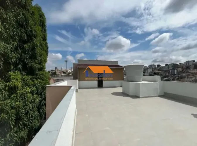 cobertura de 3 quartos Bairro Carlos Prates em Belo Horizonte