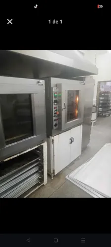 Forno turbo a gás com estufa.