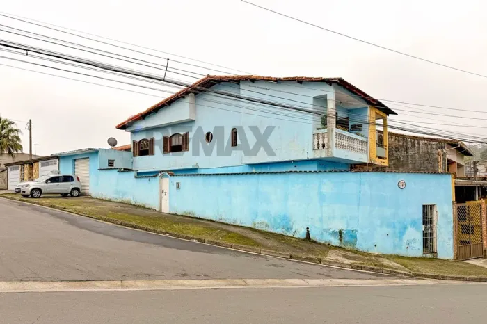 Casa a venda com 3 Quartos no Parque Aliança em Ribeirão Pires, SP