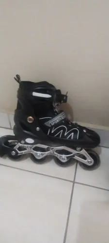 Patins sem uso!! Com regulagem de tamanho 33 ao 36