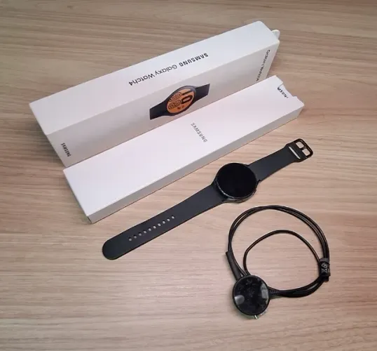 Relógio Galaxy Watch 4 44mm ? Quebrado