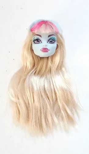 Boneca Monster High (cabeça Abbey)