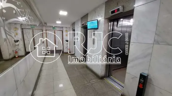Imóvel para venda com 28 metros quadrados em Tijuca - Rio de Janeiro - RJ