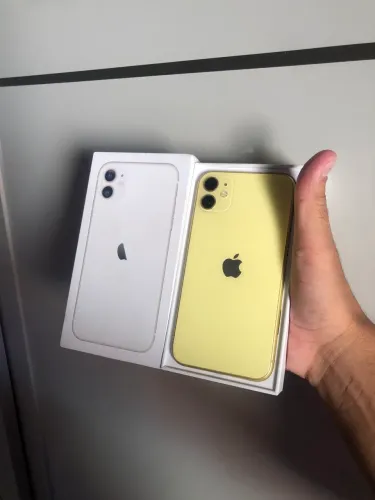 iPhone 11