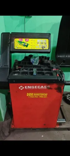 BALANCEADORA DE RODAS E DESMONTADORA DE PNEUS ENGECASS