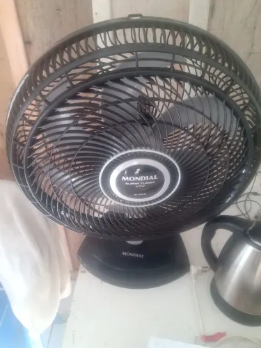 Ventilador de mesa mondial turbo 6 pas